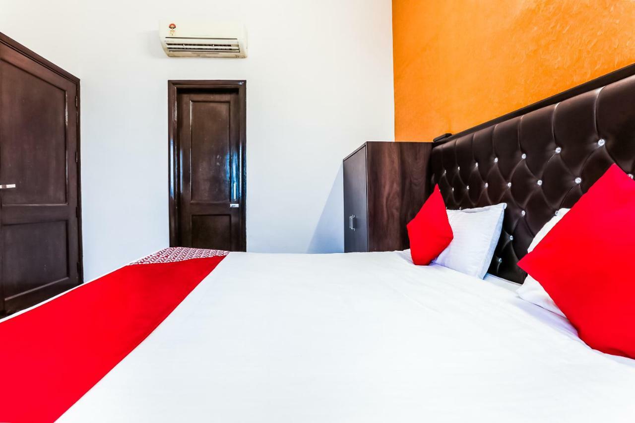Oyo Flagship 37488 Hotel R V Regency Amritsar Bagian luar foto